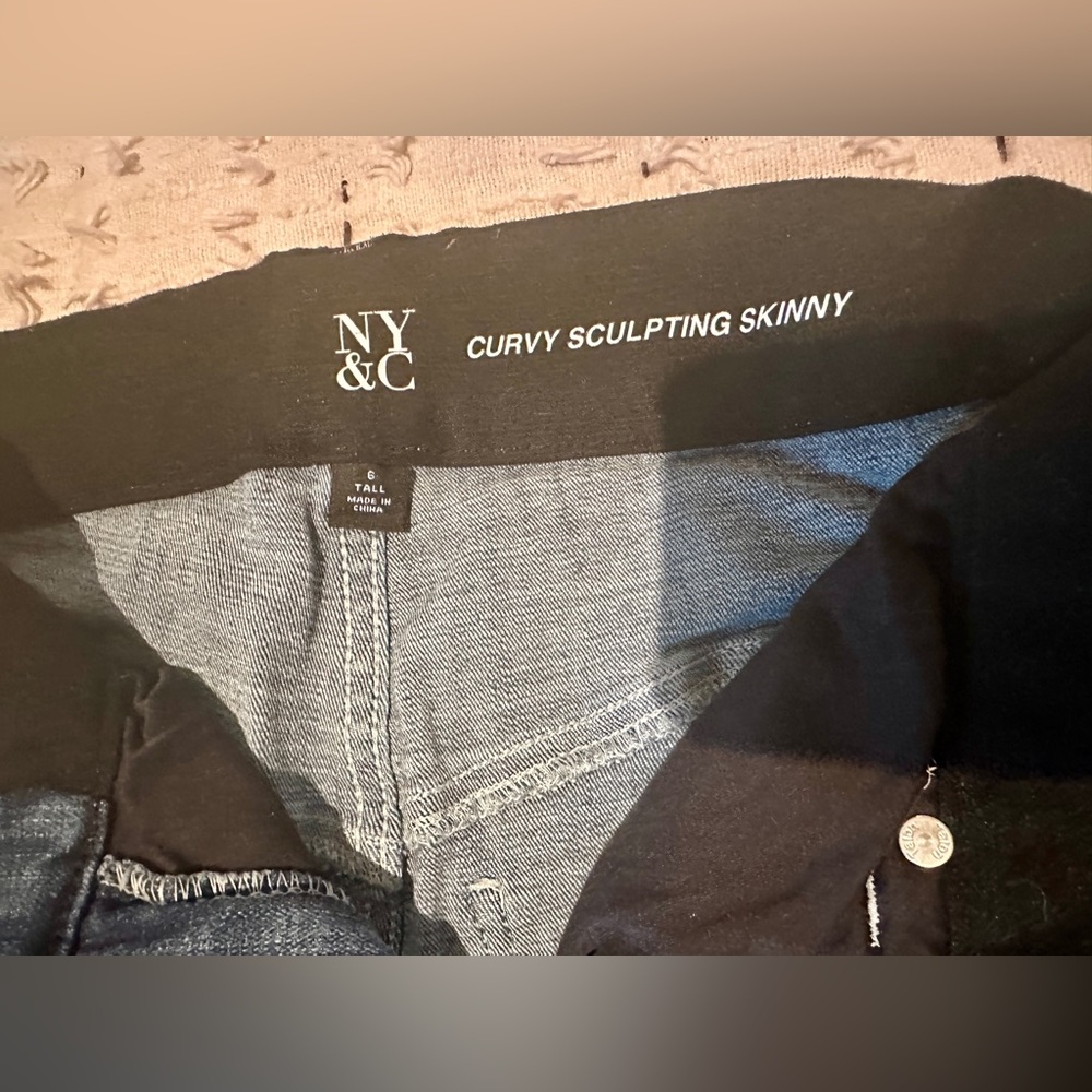 5 PAIR of New York & Co Women SCULPTING skinny jeans!  Sz 6 Tall!! Butt forming - Picture 8 of 16